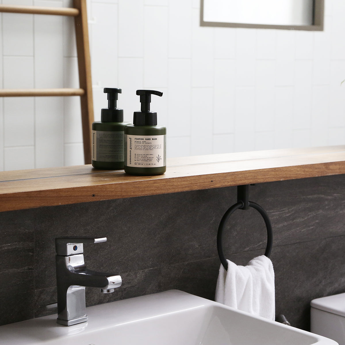 Foaming Hand Wash - Healing Tea Tree